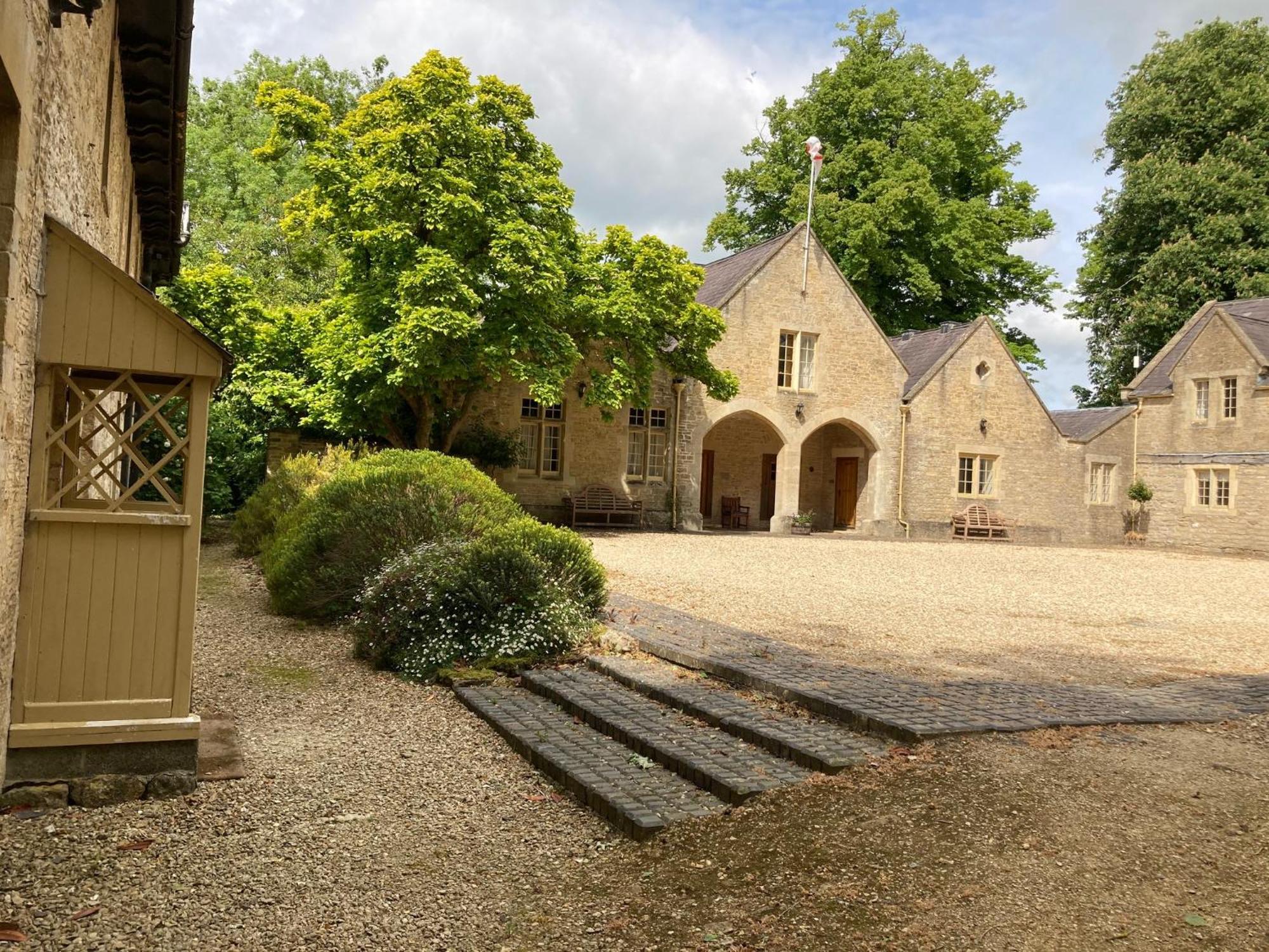 Orchardleigh Estate Hotel Frome Exterior foto